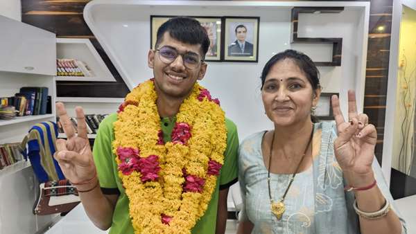  Kota Empowers Soldier’s Son; secured All India Rank-1 in NEET UG 2024